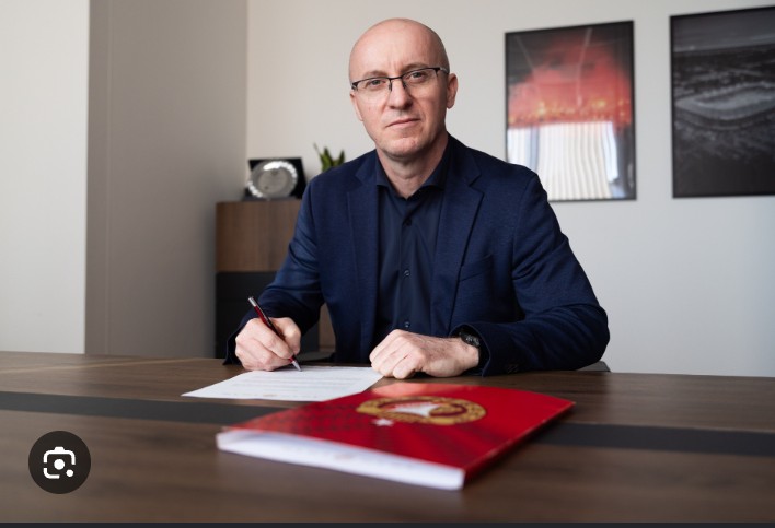 Trener Widzewa Łódź zrezygnował z pracy, stawiając rodzinę na pierwszym miejscu