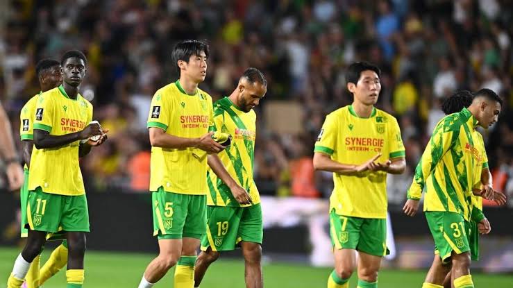 L’entraîneur du FC Nantes passe en revue la liste des joueurs qui quitteront le club cet été