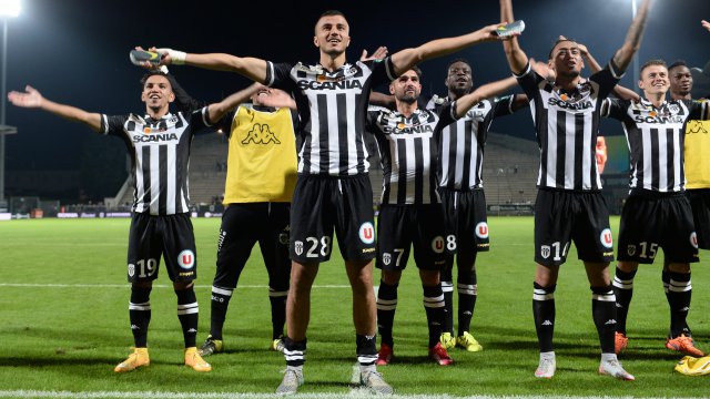L’entraîneur d’Angers SCO dévoile la liste des joueurs qui quittent le club cet été