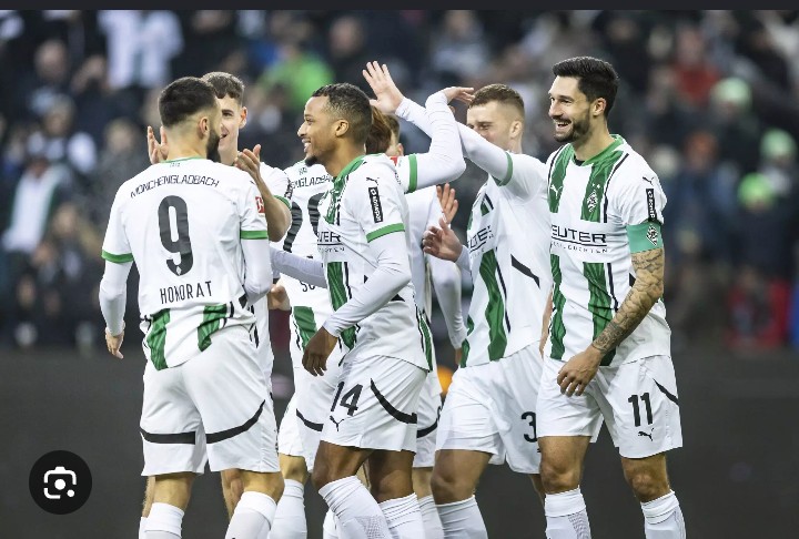 Borussia Mönchengladbach-Trainer legt Liste der Abgänge für den Sommer fest